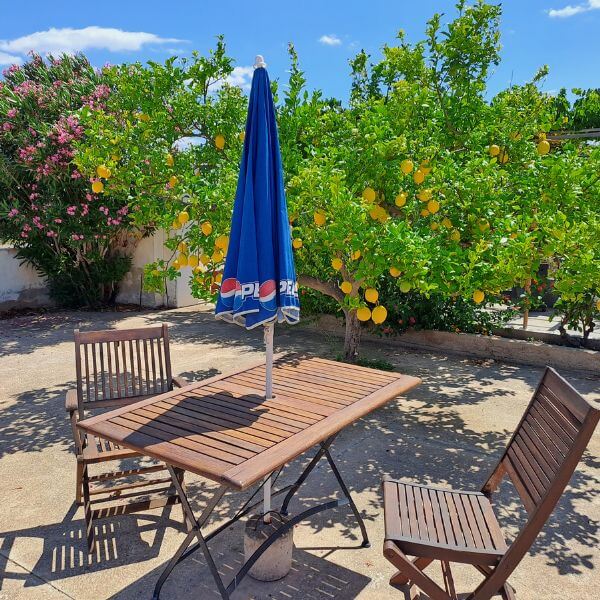 Sabine Tscharntke, Yoga macht gluecklich, Frühstückstisch